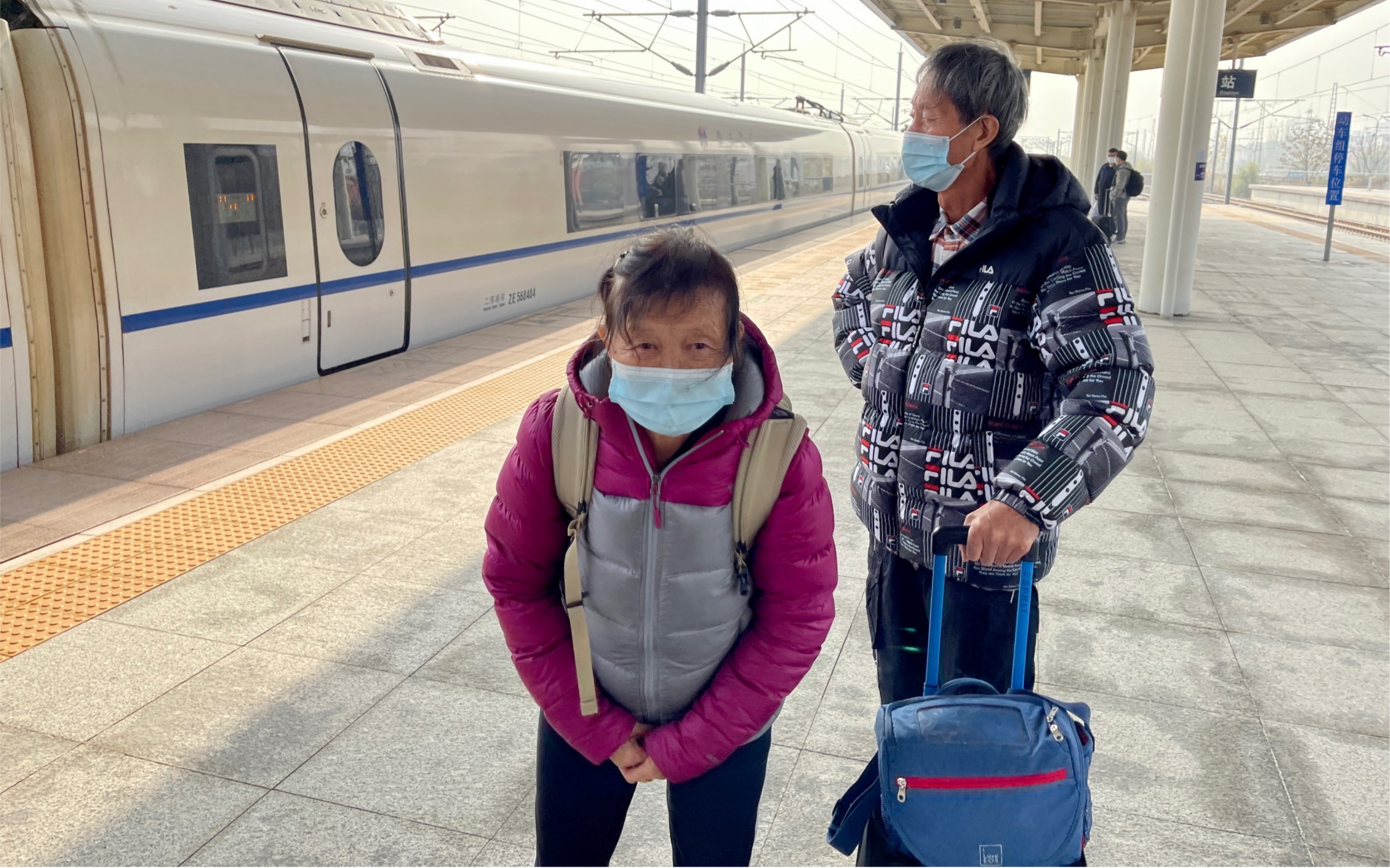 亚当斯晒照：谢谢你们一路相伴，旅程仍在继续的简单介绍